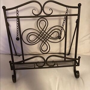 Sleek Black Storage Organizer for Efficient Space Management